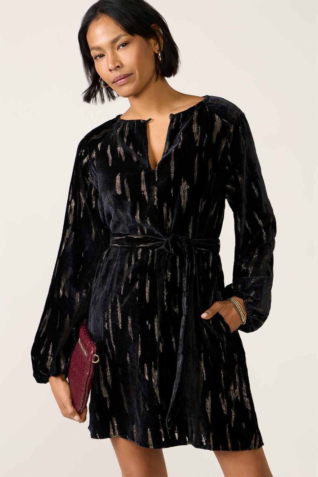 Women's Carina Velvet Shift Dress