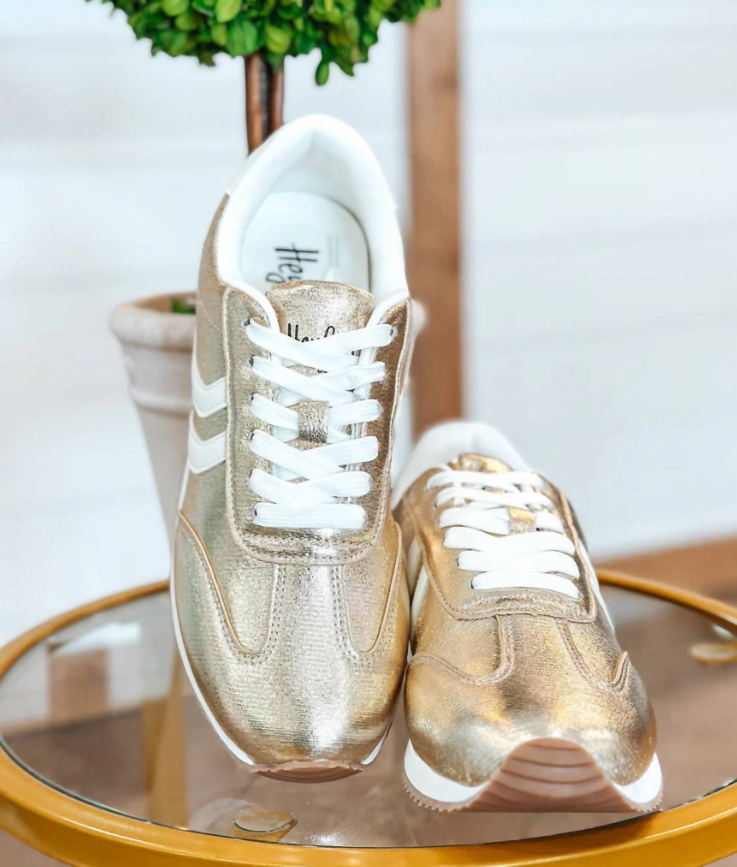 Women's Kickoff Sneakers In Gold Crinkle Metallic