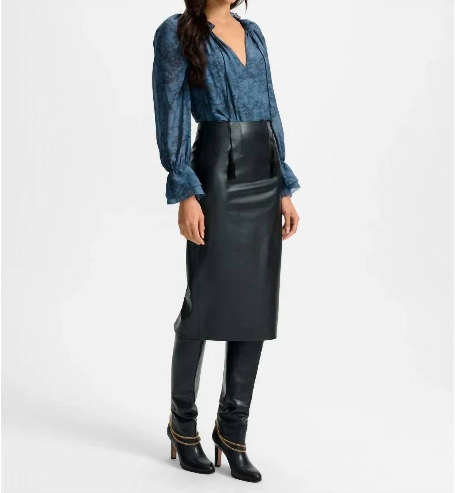 Holmes Skirt In Black