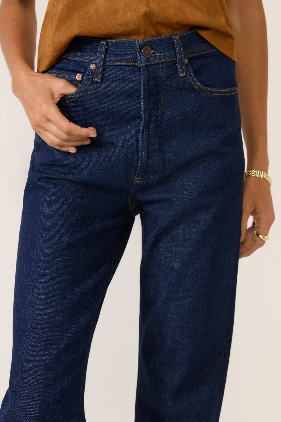 Women's 90s Pinch Waist Long Straight Jean