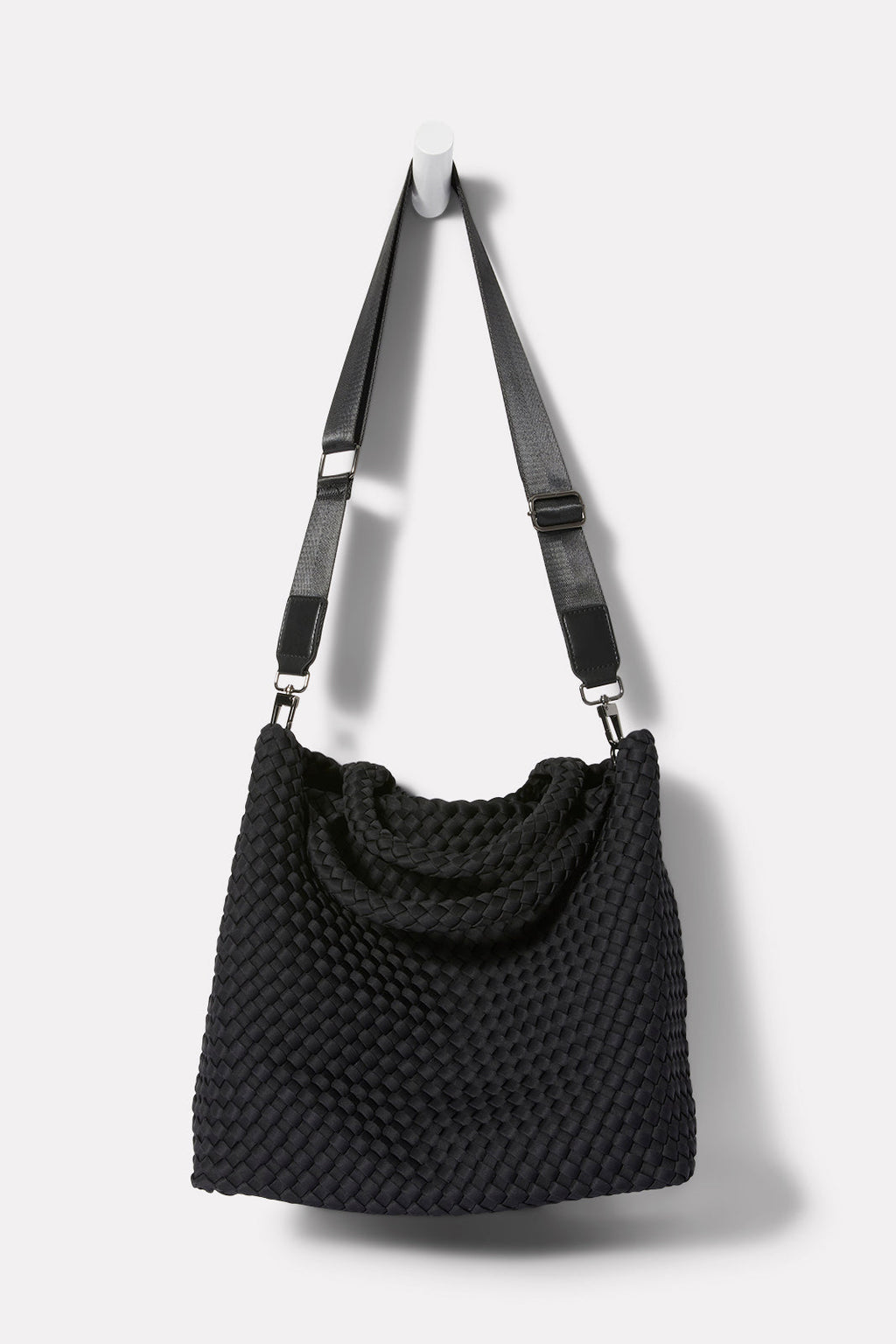 Women's Sky`s The Limit Medium Tote Bag