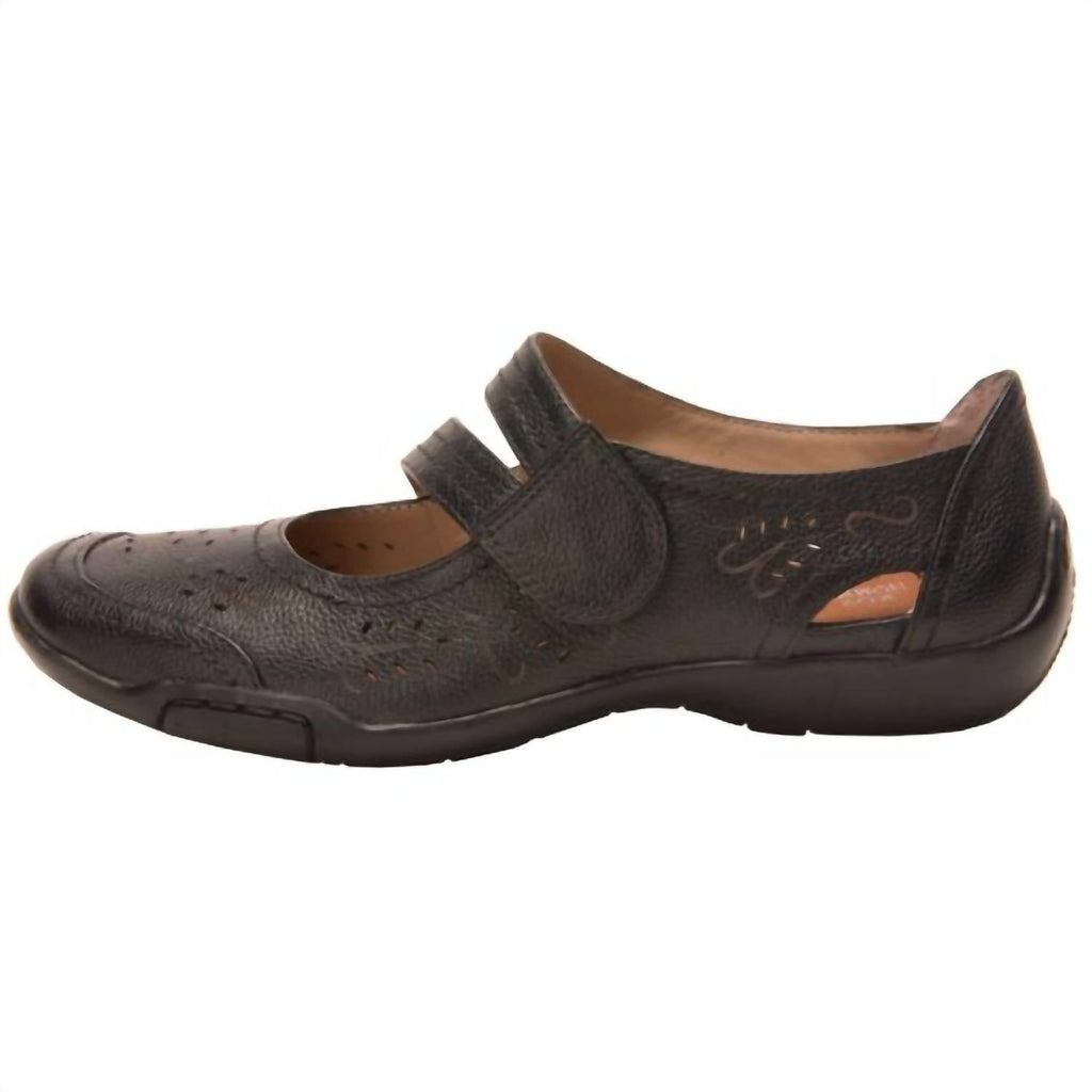 Women's Chelsea Comfort Shoes In Black