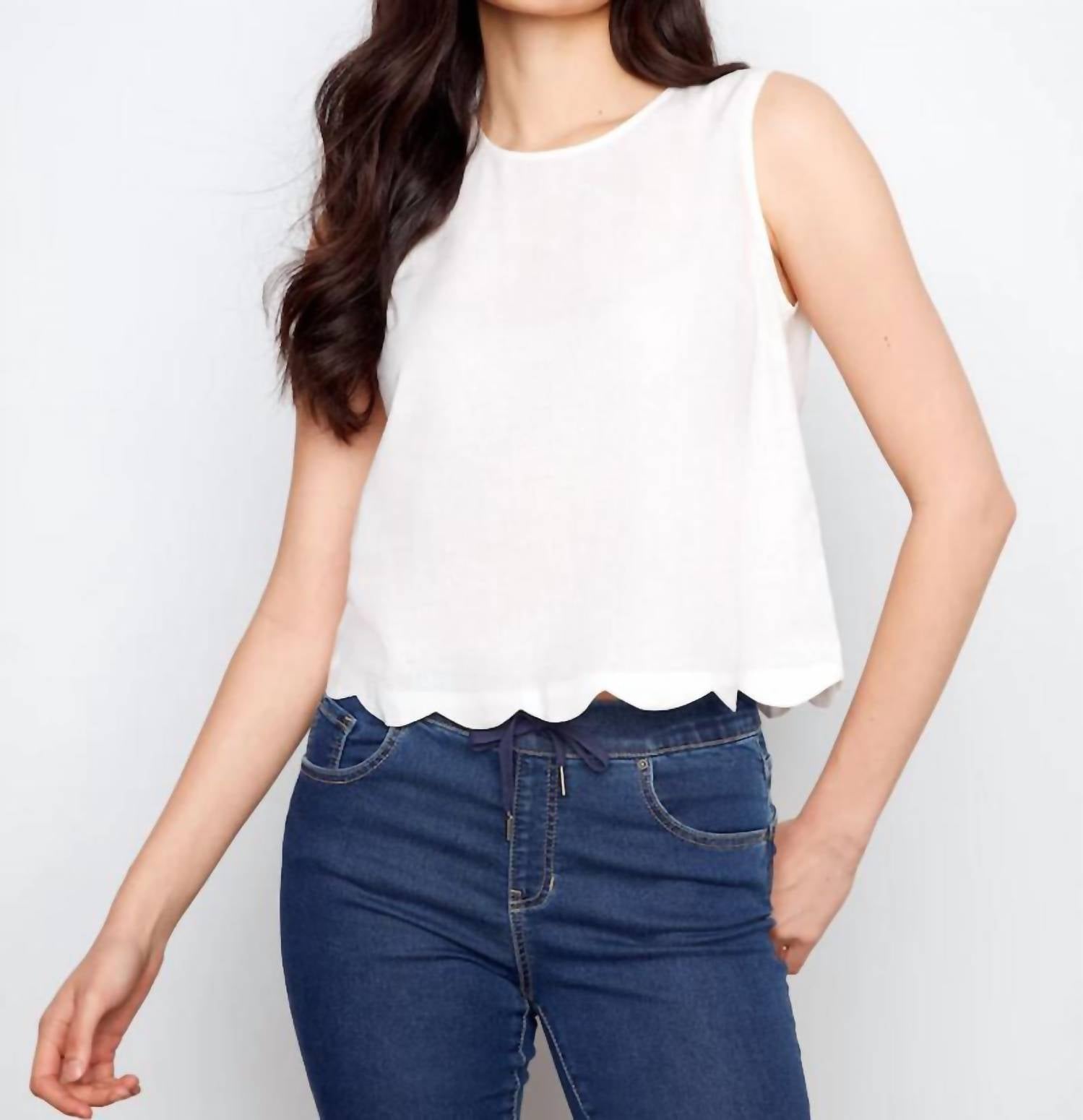 Sleeveless With Scalloped Edge Top In White
