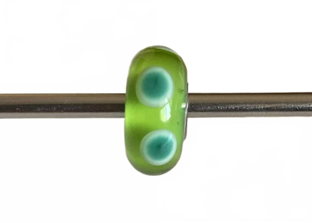Women's Universal Unique Dot Bead Charm In Green