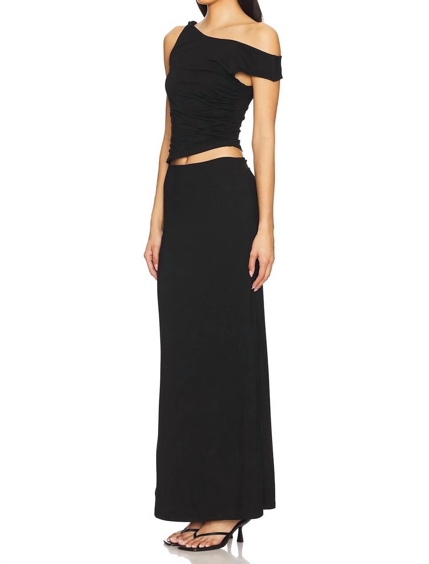 Calliope Skirt Set In Black