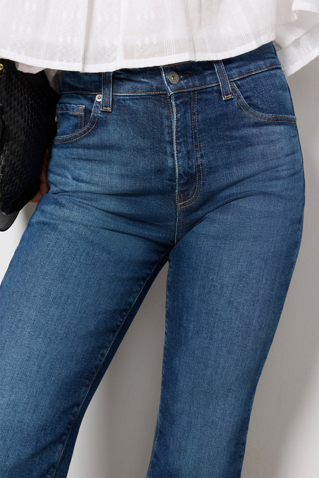Women's Brinley w Release Hem Straight Jean