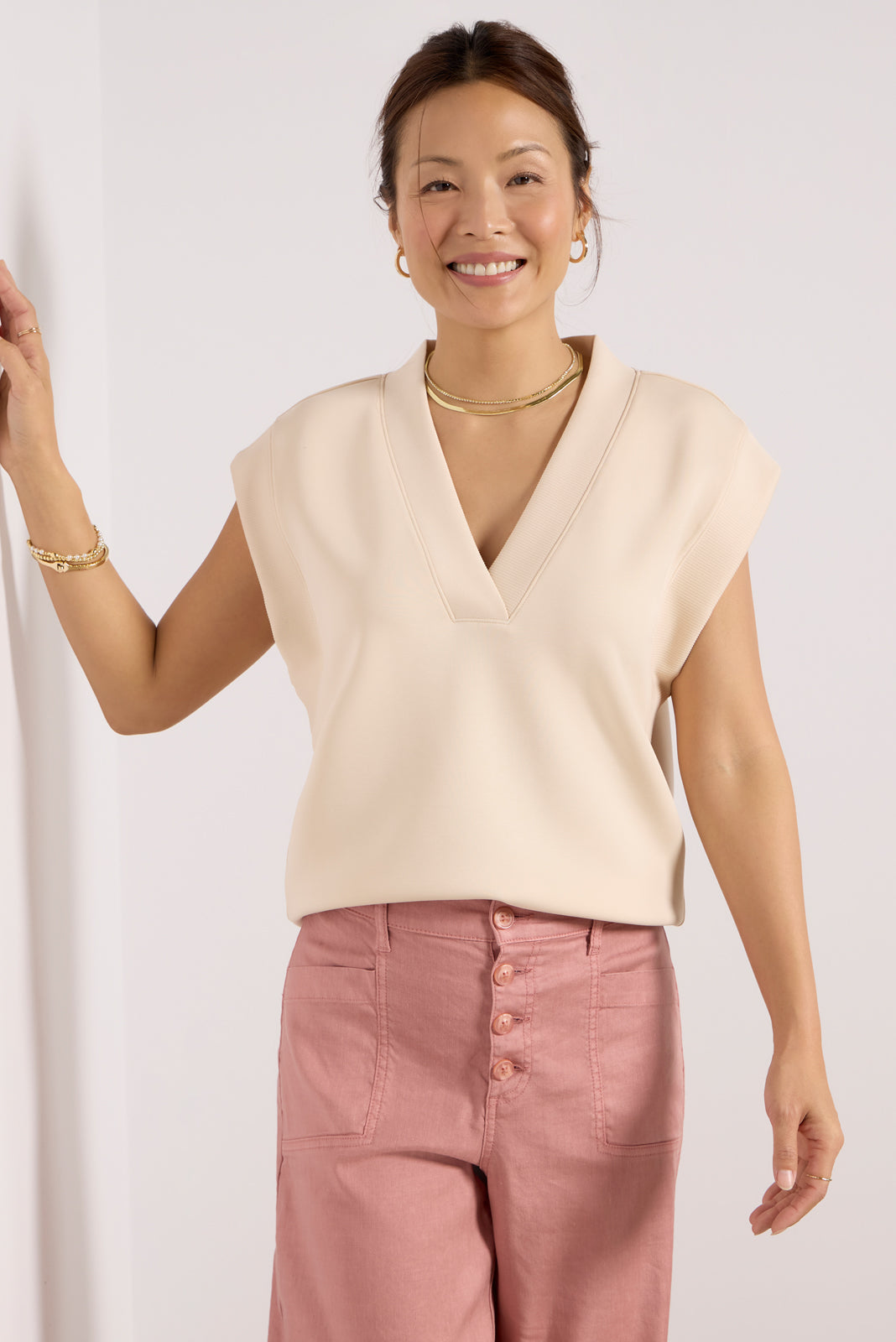 Women's Eva Sleek V Neck Top