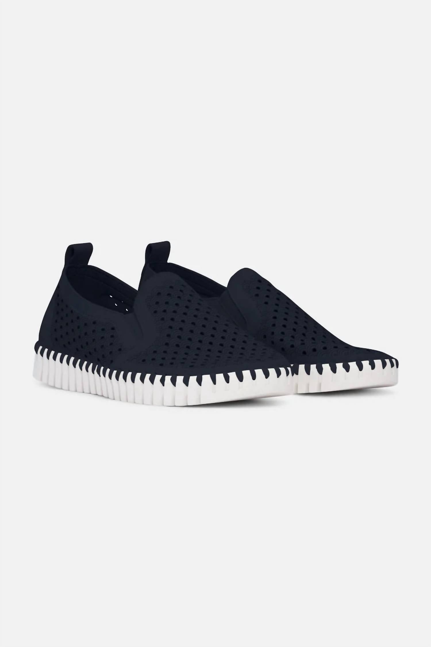 Women's Just To Know Slip On Shoes In Dark Indigo
