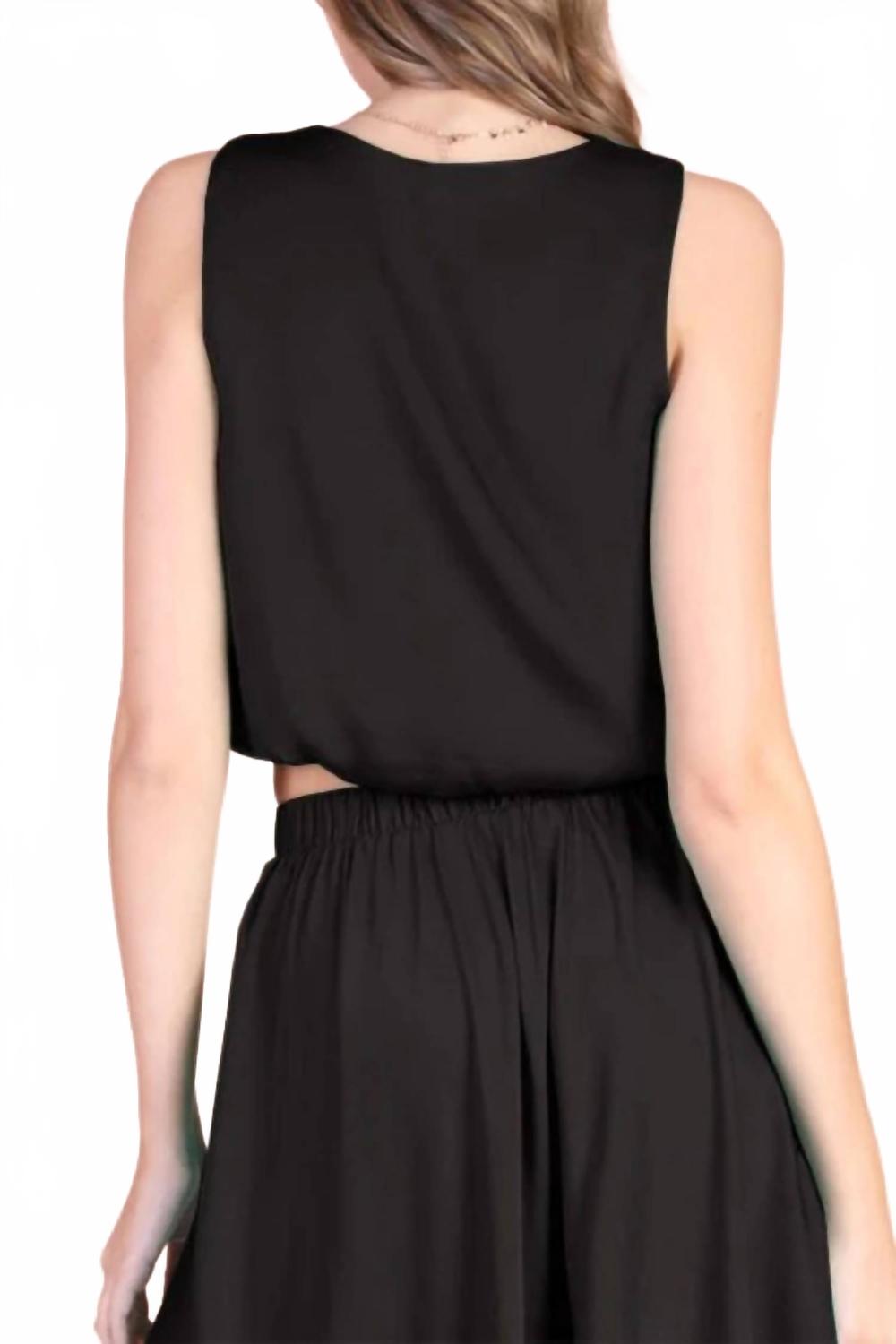 V-Neck Washed Satin Bubble Hem Top In Black