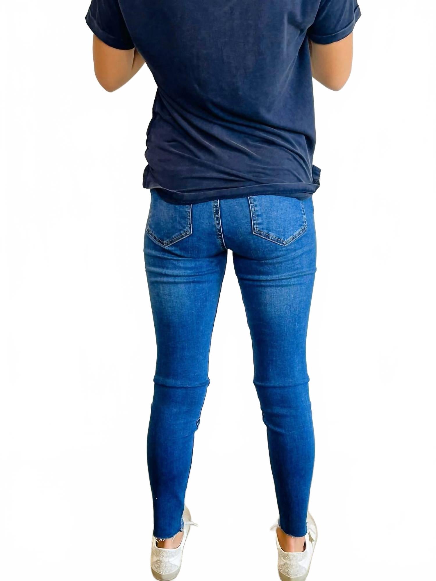 Heidi Mid-Rise Raw Hem Jeans In Indigo