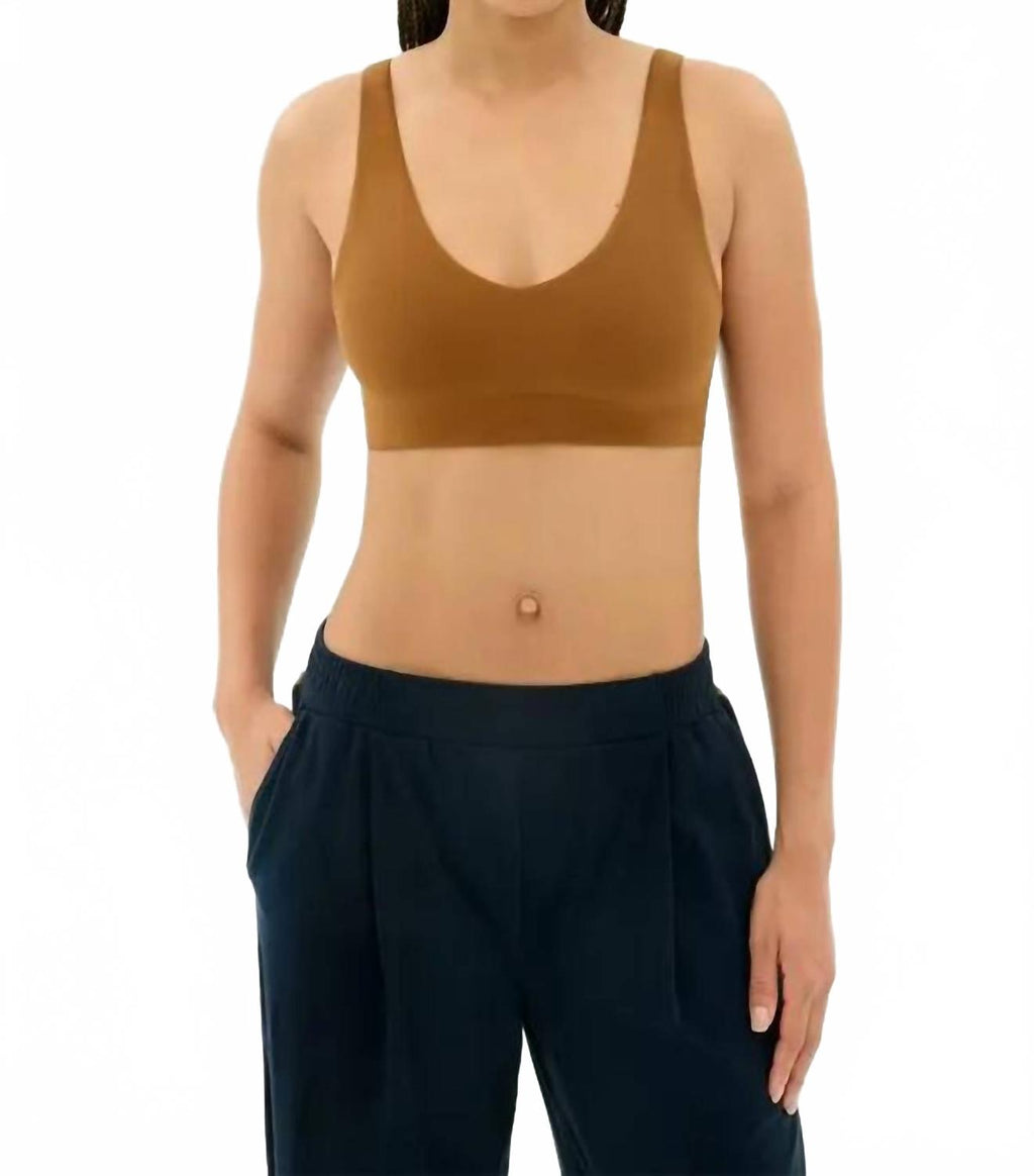 Airweight Scoop Back Bra In Honey