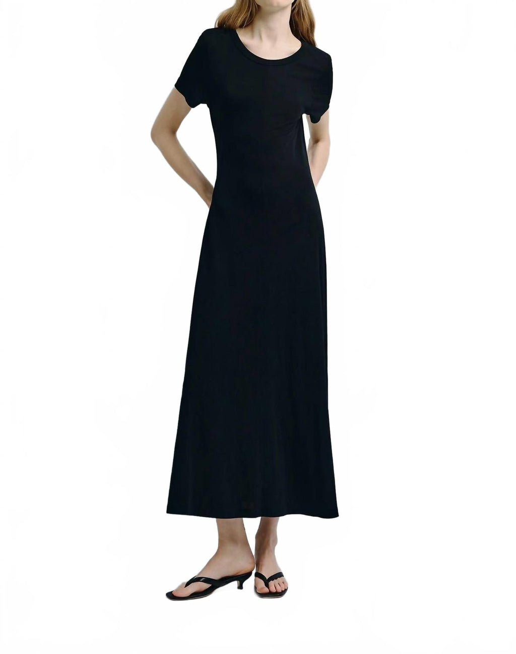 Ciles Maxi Dress In Black