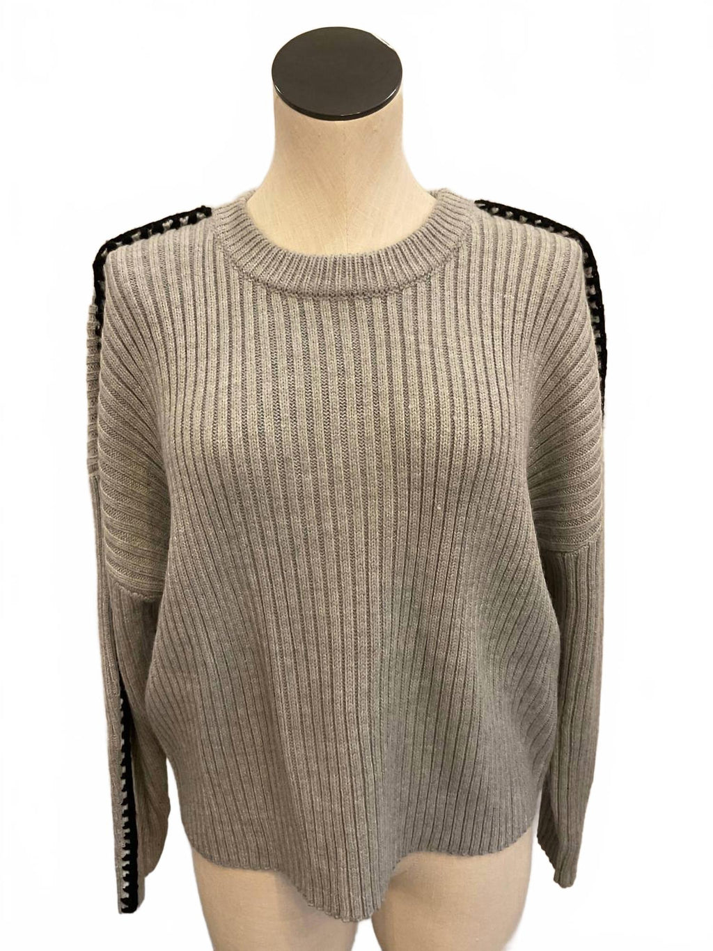 The Hunley Sweater In Grey/ Black