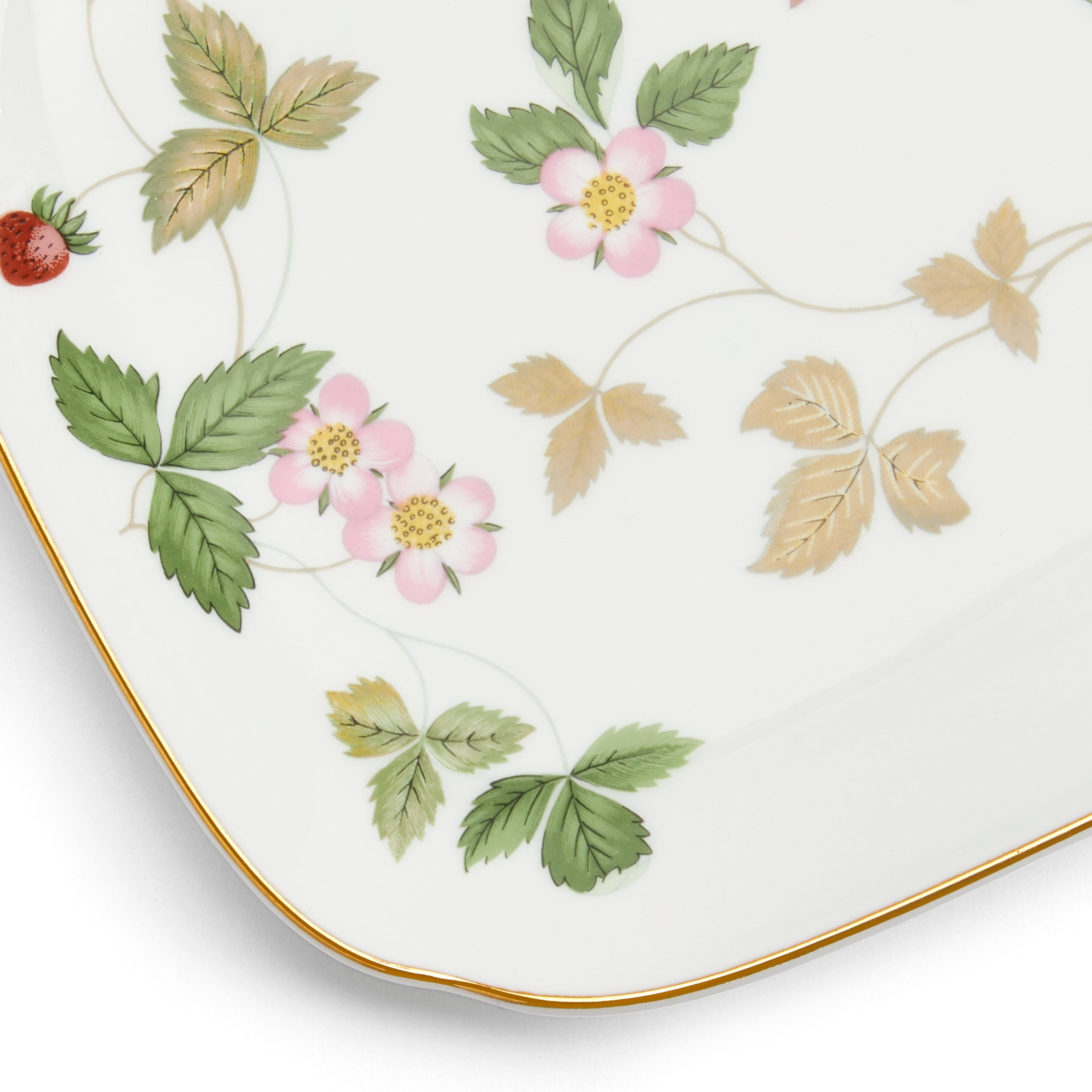 Wild Strawberry Rectangular Tray 25cm 9.8in, Boxed