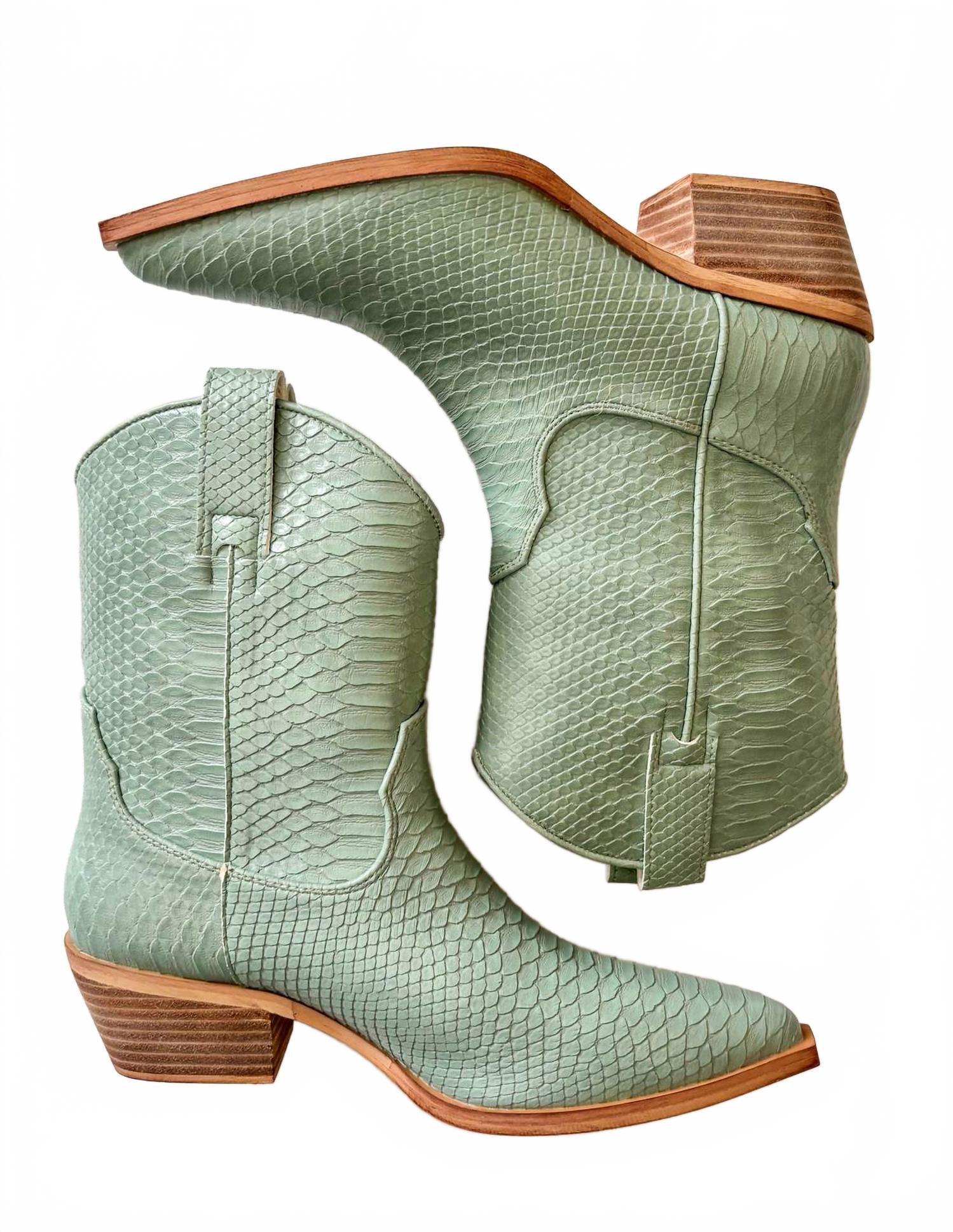 Women's Zouzou Snake Print Pointed Toe Cowboy Boots In Mint