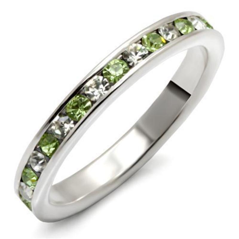 High-Polished 925 Sterling Silver Ring with Top Grade Crystal in Peridot