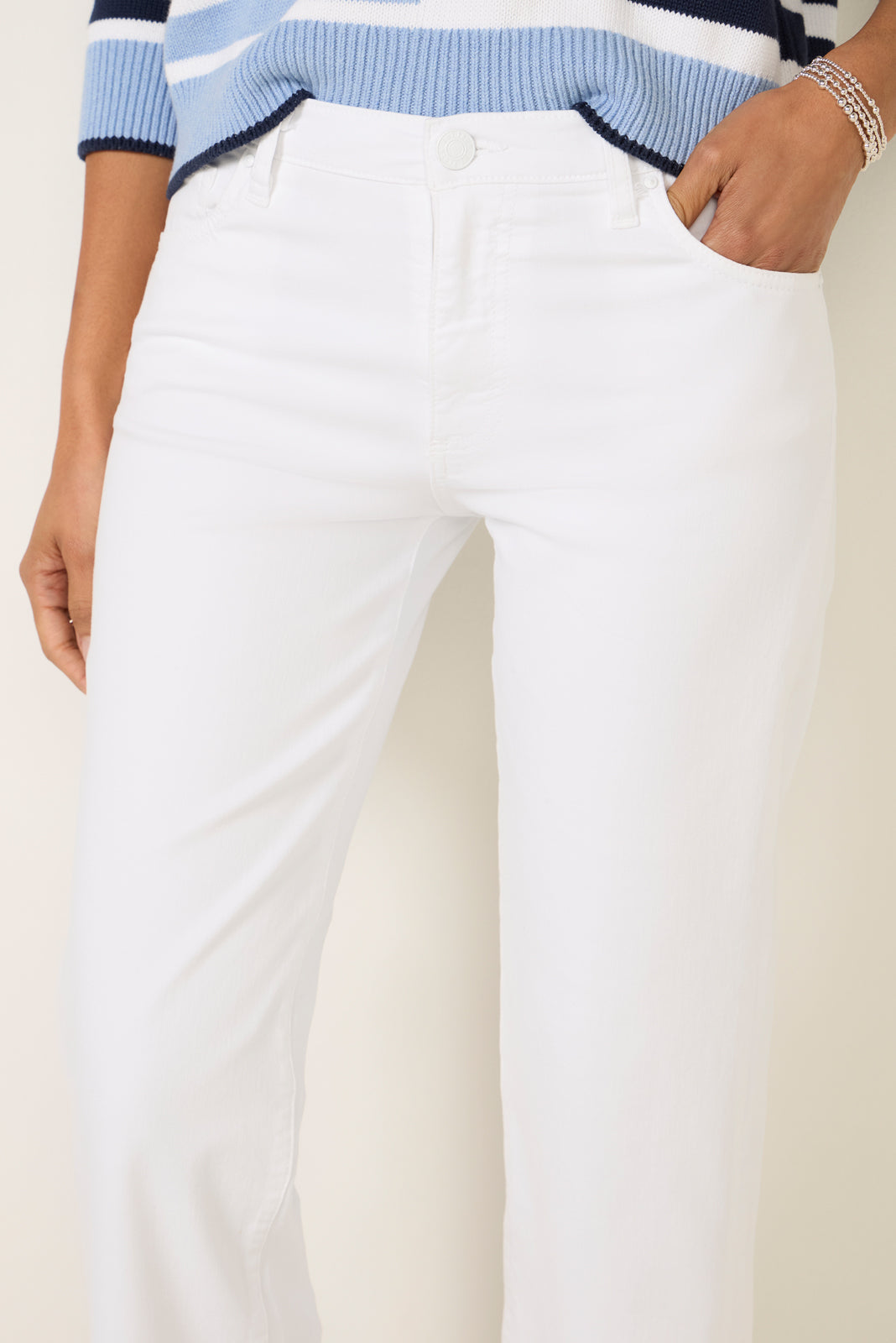 Women's Avery Straight Jean