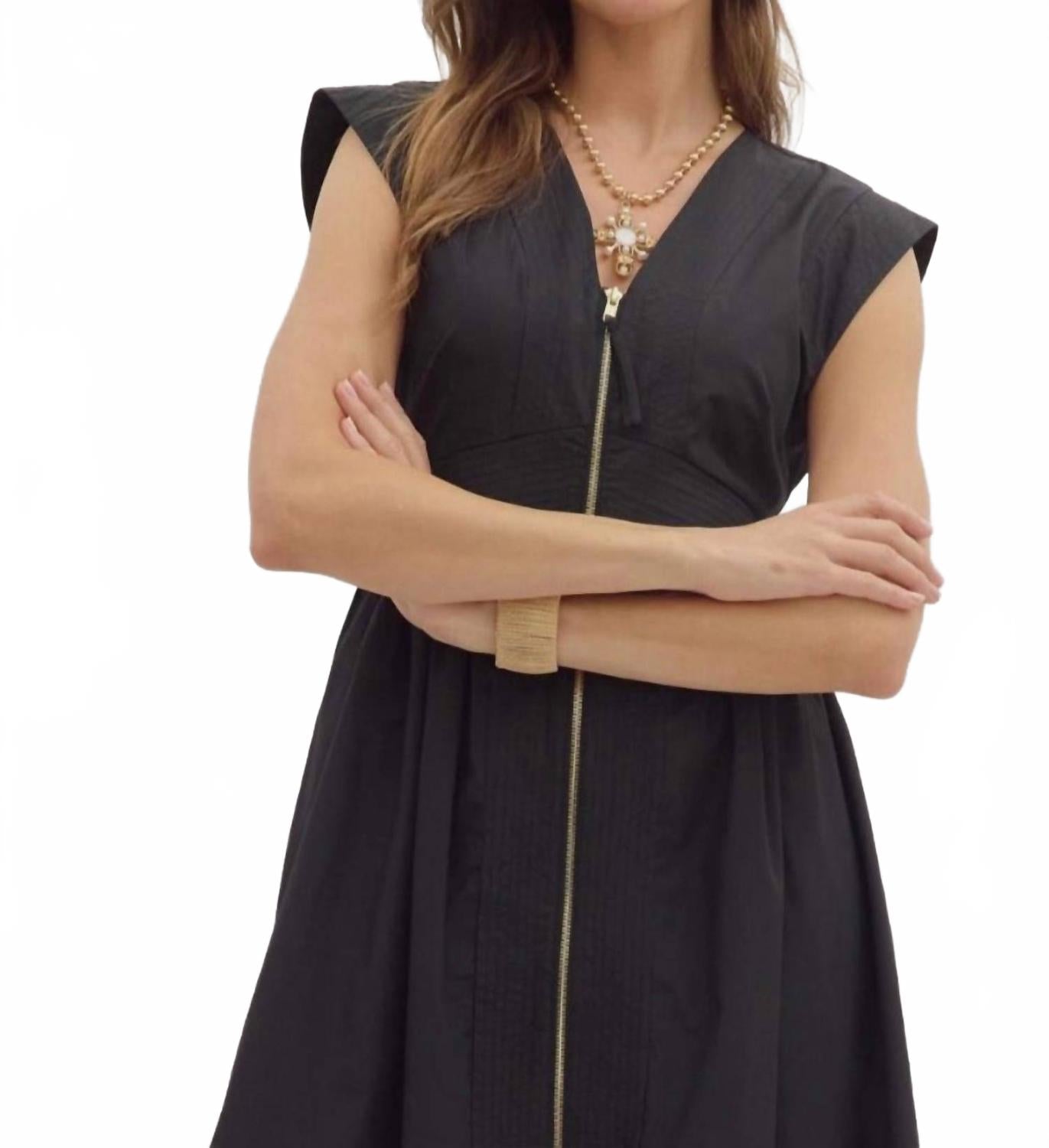 Effortless Luxe Midi Dress In Black