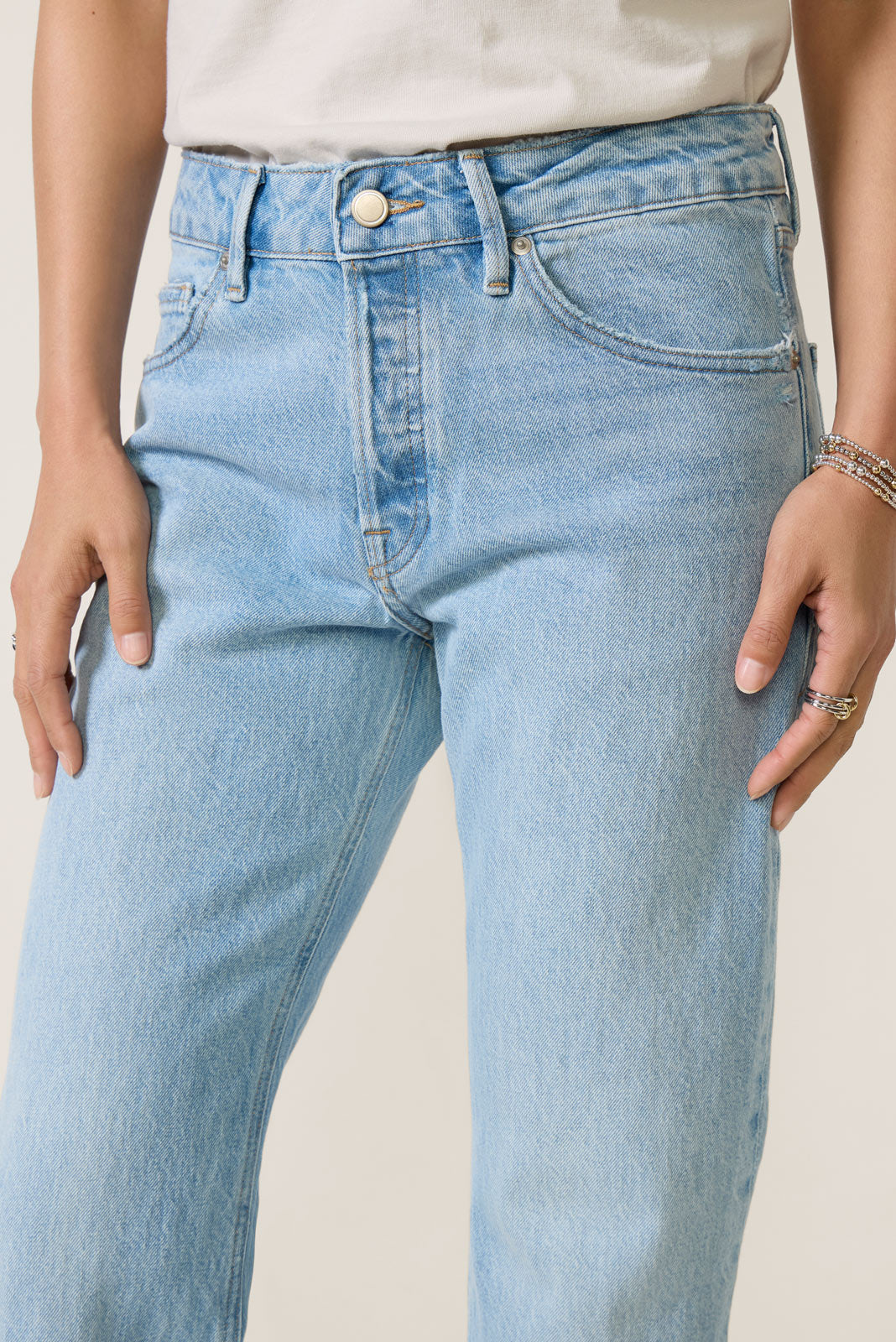 Women's Vintage Straight Jeans