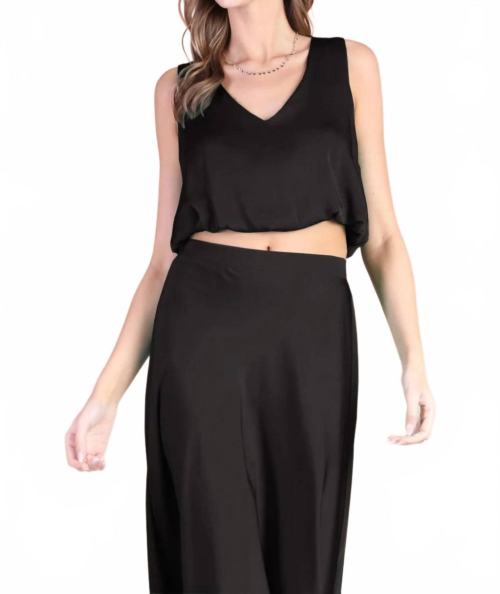 V-Neck Washed Satin Bubble Hem Top In Black