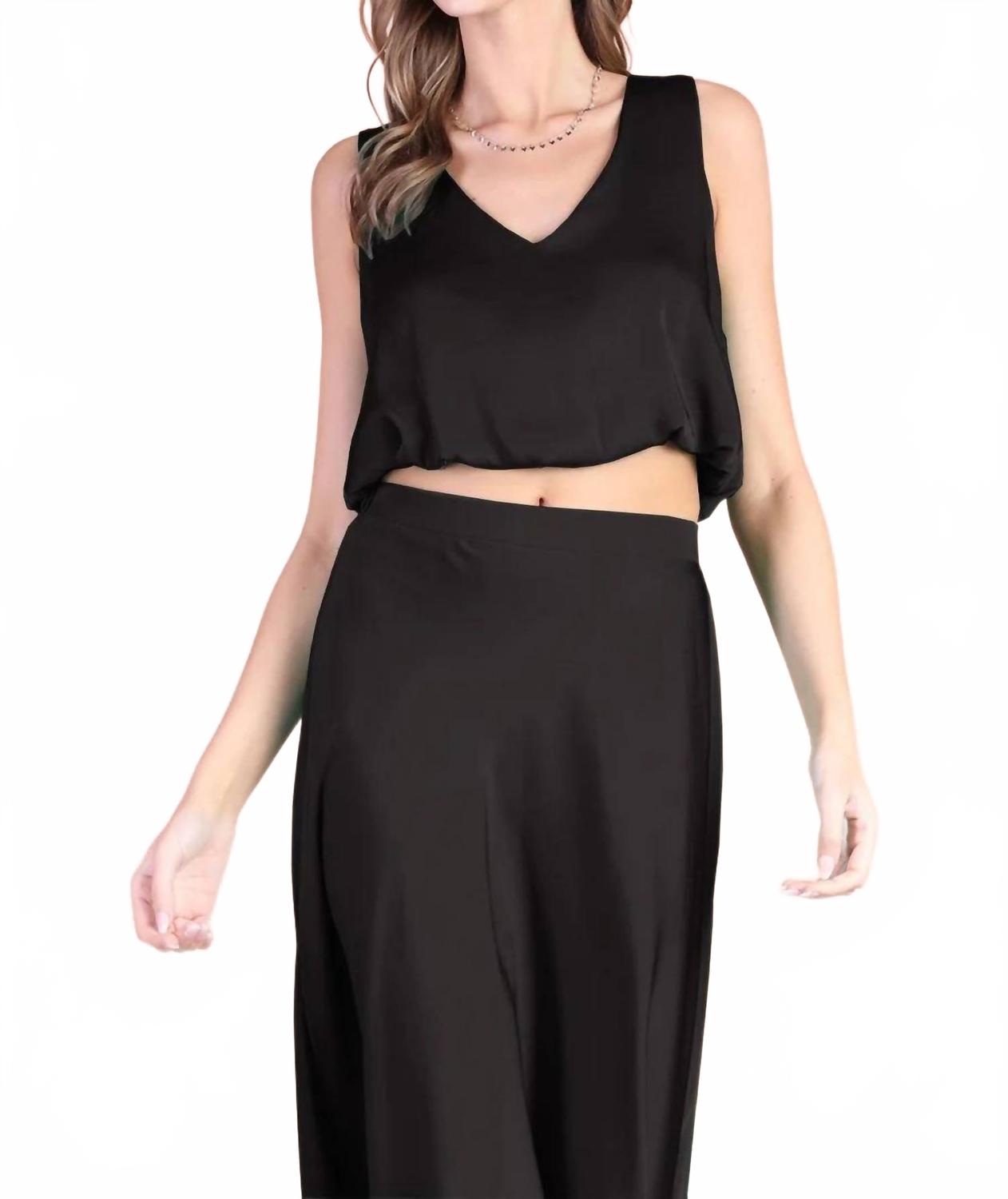 V-Neck Washed Satin Bubble Hem Top In Black