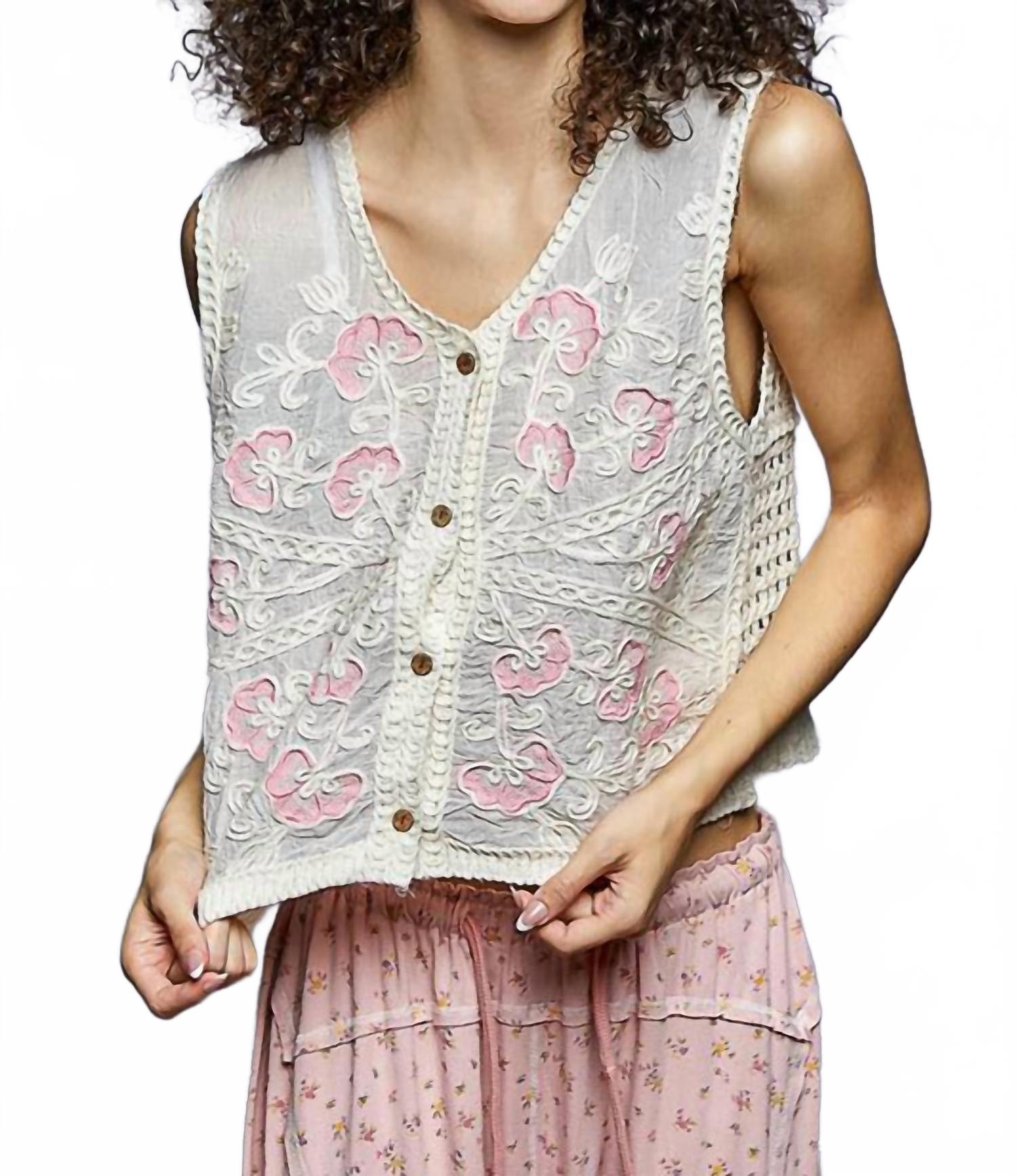 Fernanda Boho Prairie Lillies Embroidery Button Down Vest Top In Natural Pink