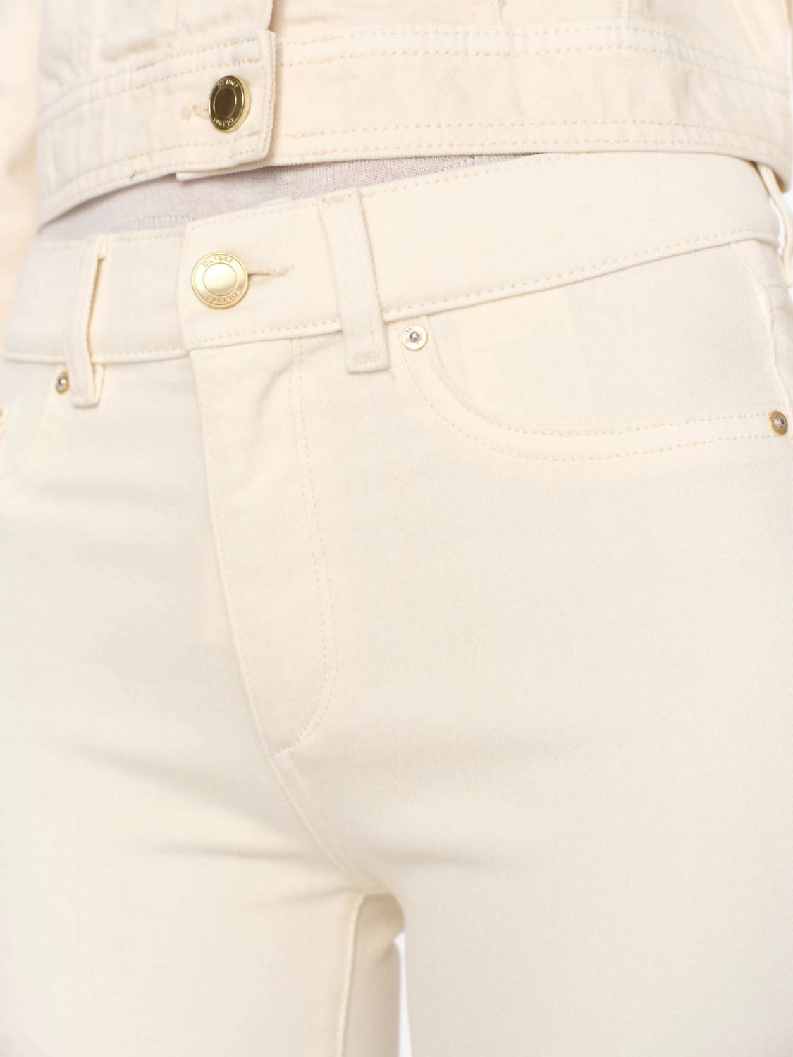 Mara Straight Mid Rise Instasculpt Anke Jeans In Ecru