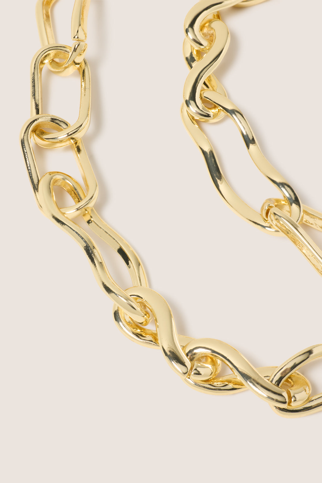 Women's Meg Hammered Link Necklace