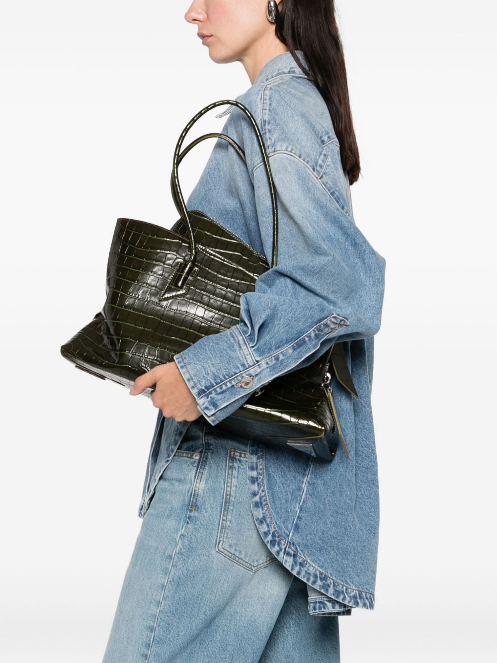 The Attico Women La Passeggiata Medium Leather Shoulder Bag