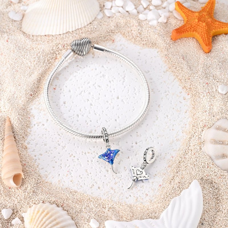 Glow-in-the-Dark Cosmic Stingray Dangle Charm