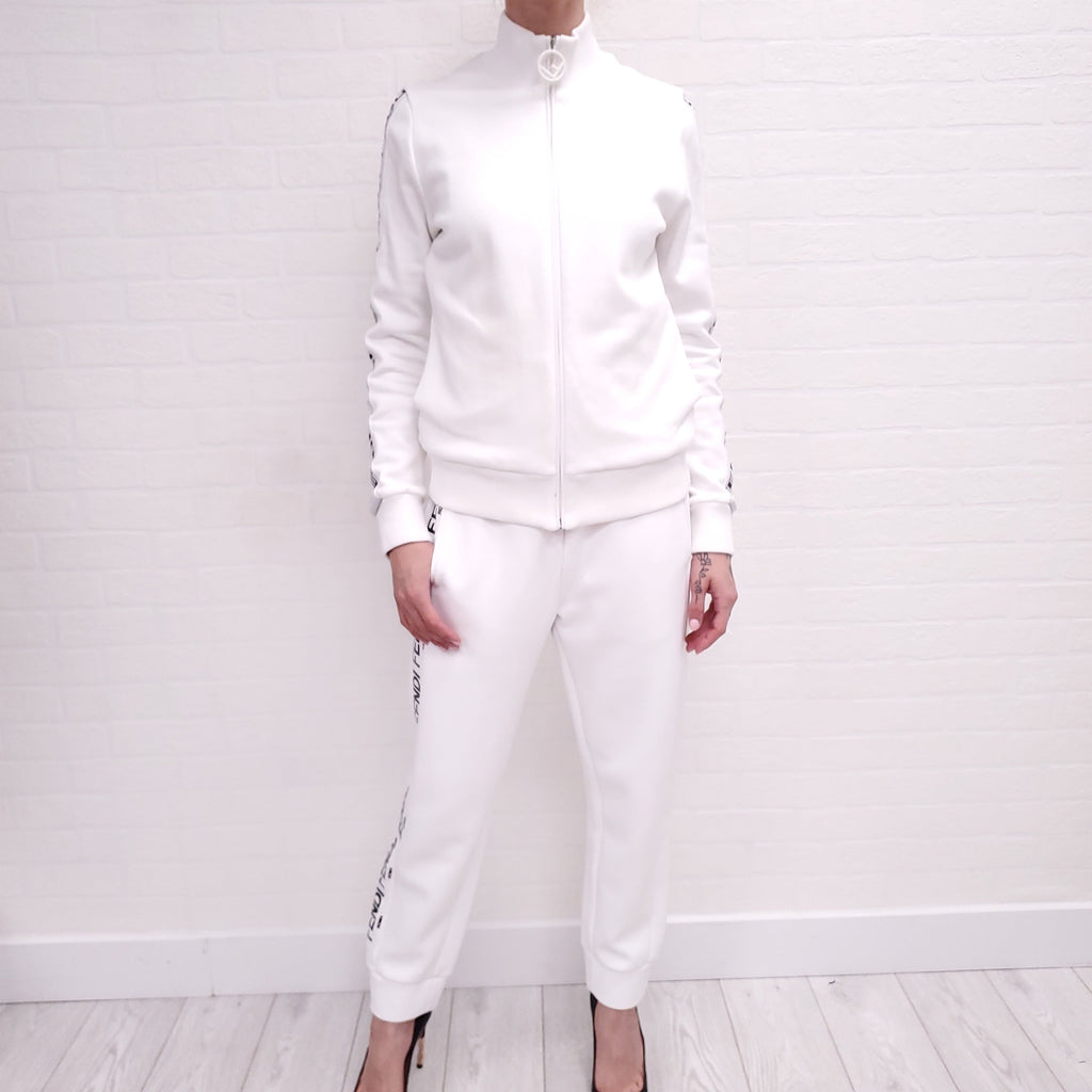 FENDI WHITE LOGO SWEATPANTS - SIZE 44