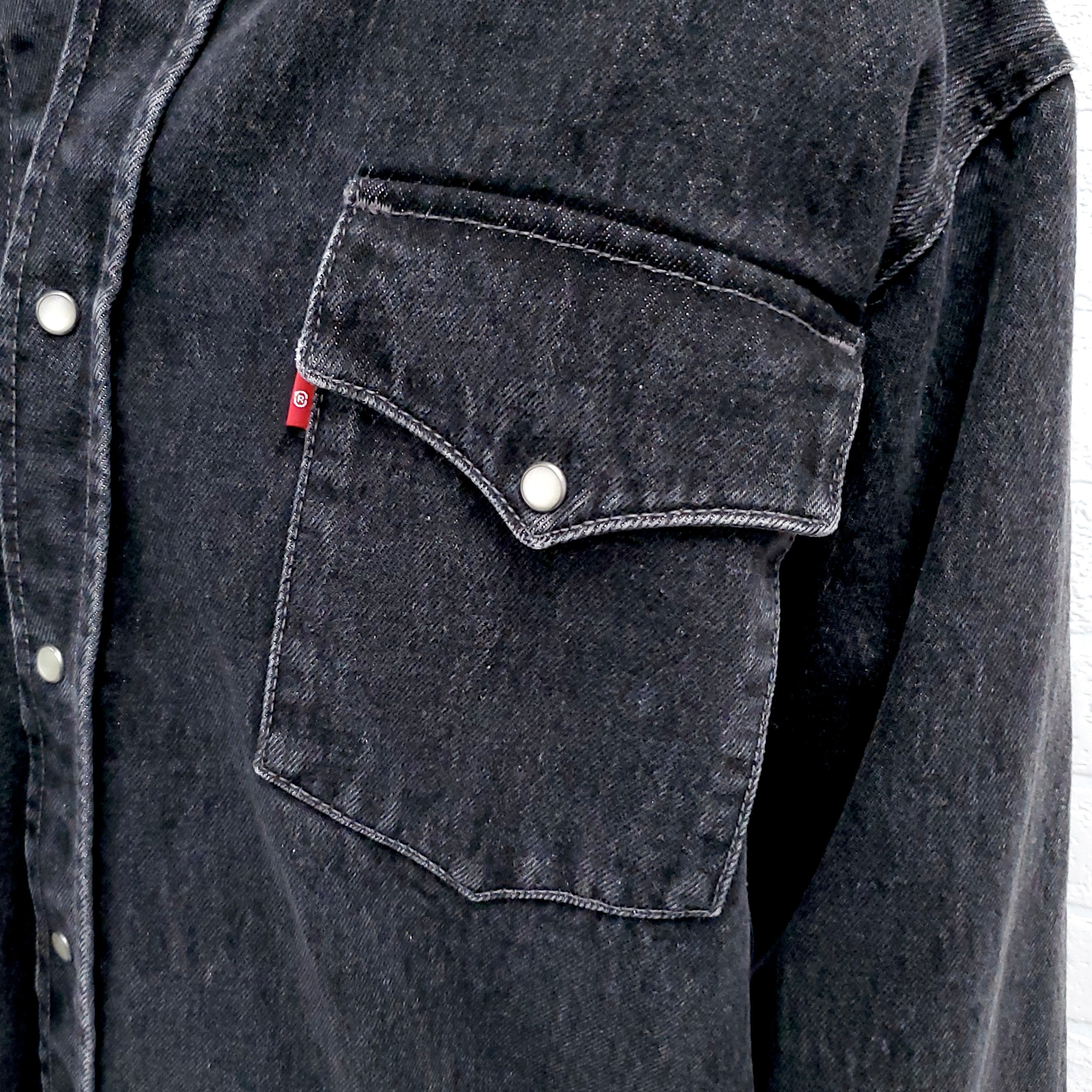 VETEMENTS X LEVIS BLACK OVERSIZED DENIM JACKET - SIZE XS