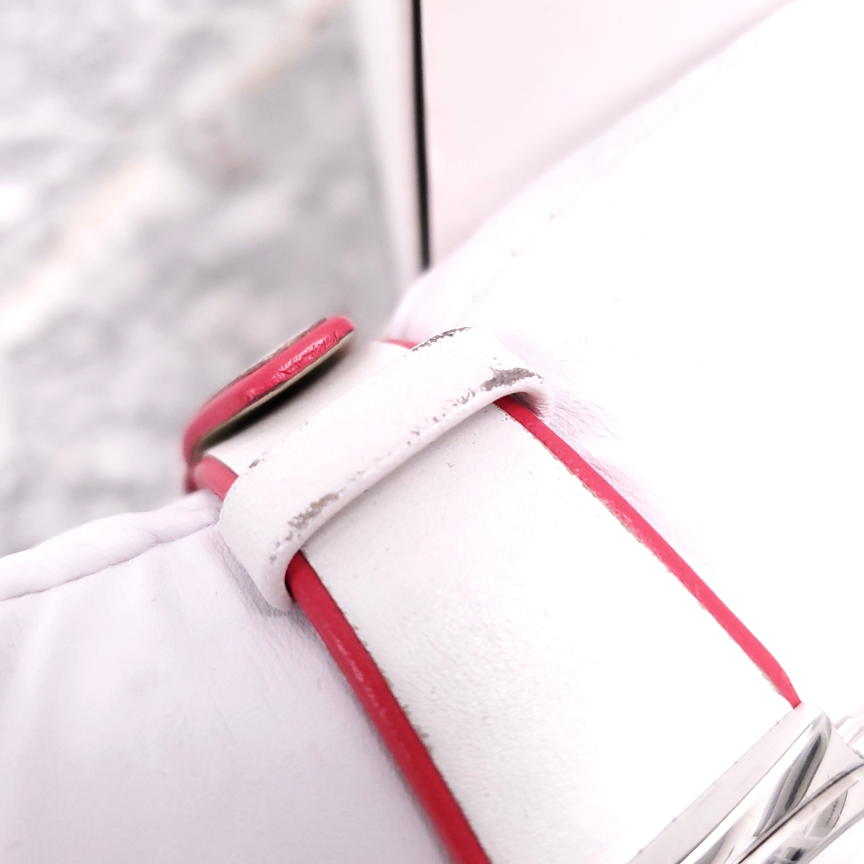 KENZO LOGO WATCH ($463)