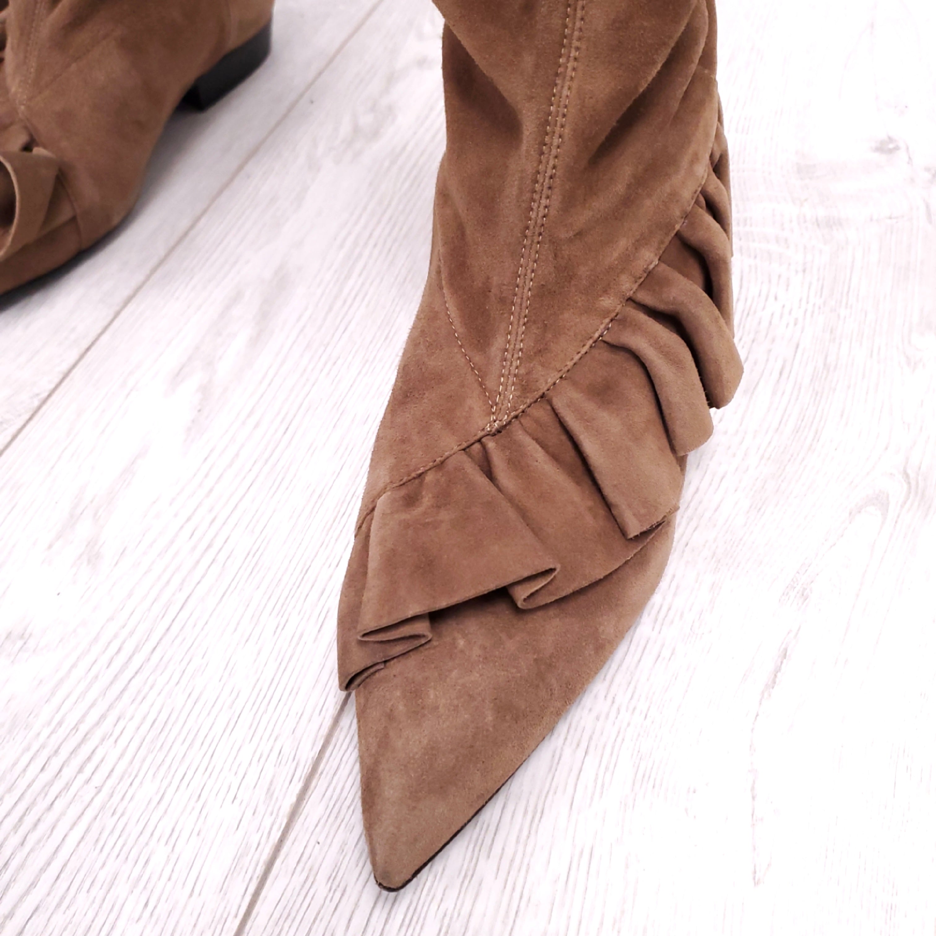 J.W.ANDERSON THIGH HIGH BROWN SUEDE BOOTS WITH RUFFLE DETAIL ($1200) - SIZE 39