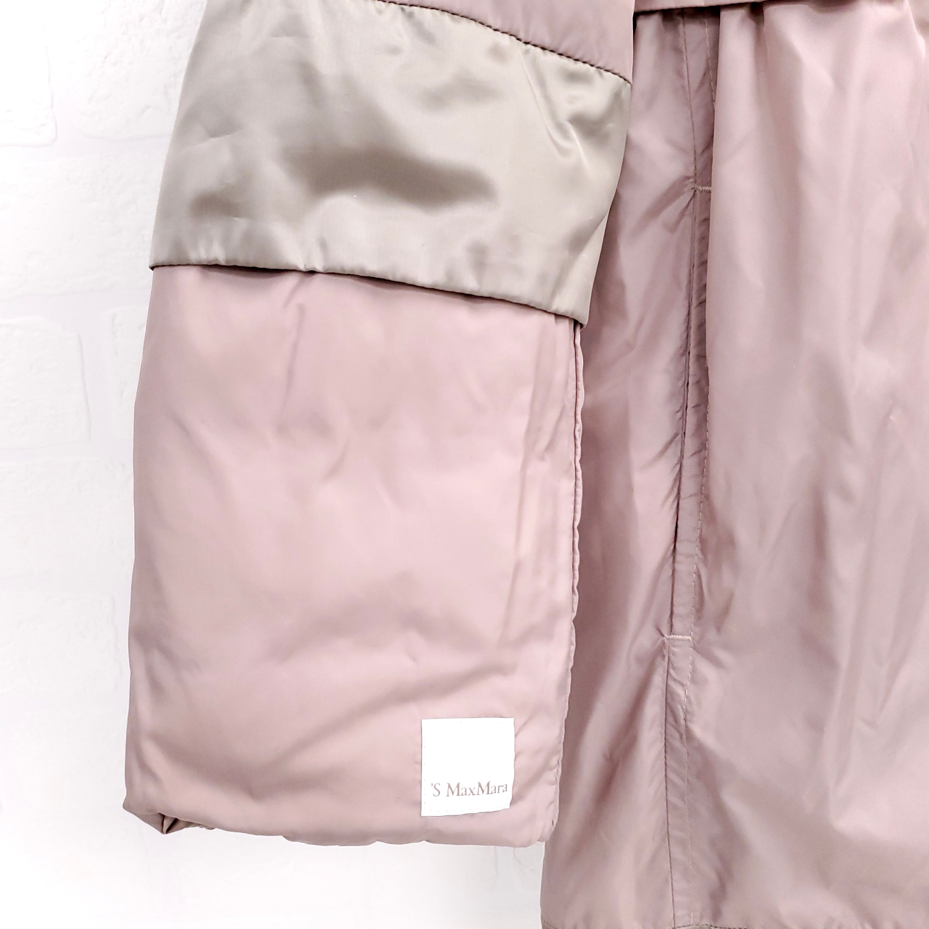 MAX MARA REVERSIBLE COAT WITH FUR HOOD - SIZE 4