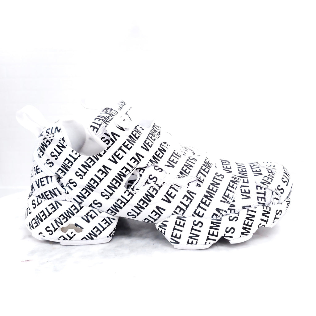 VETEMENTS X REEBOK LOGO SNEAKERS - SIZE 37.5