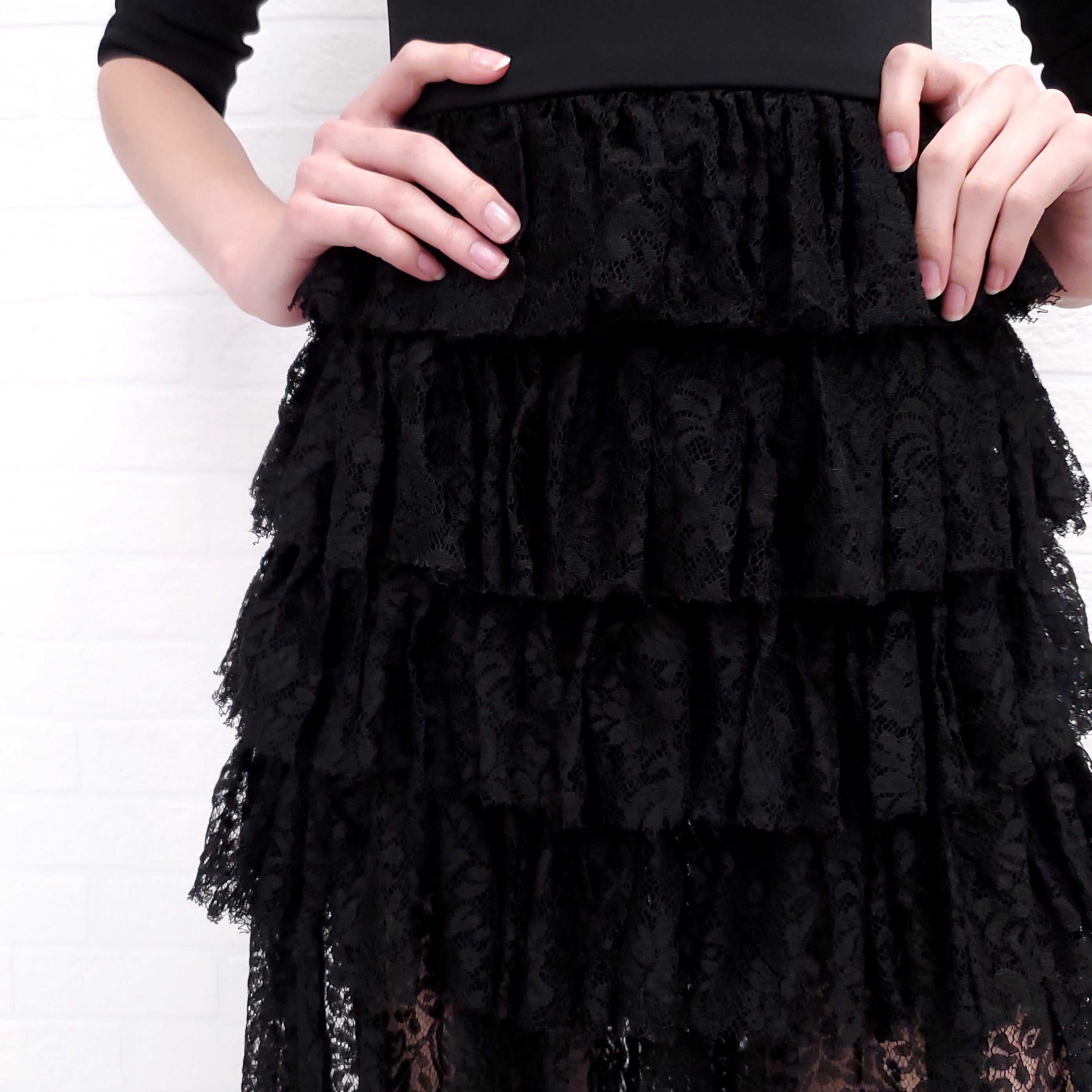 ALESSANDRA RICH BLACK LACE TEARED DRESS - SIZE 38