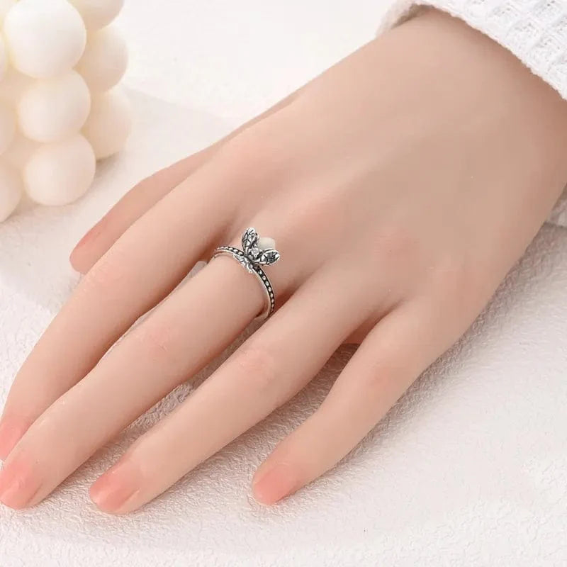 Luminous Glow-in-the-dark Firefly Band Ring