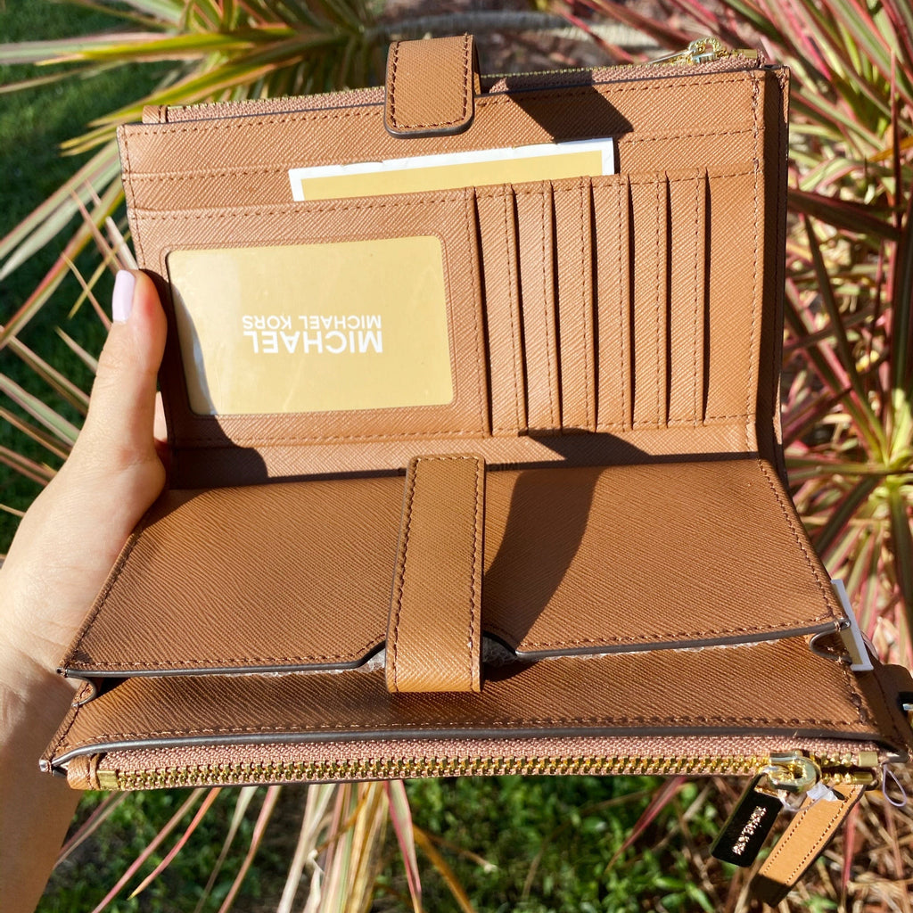 Michael Kors JetSet DoubleZip WristletLeather PhoneWallet LuggageBrown