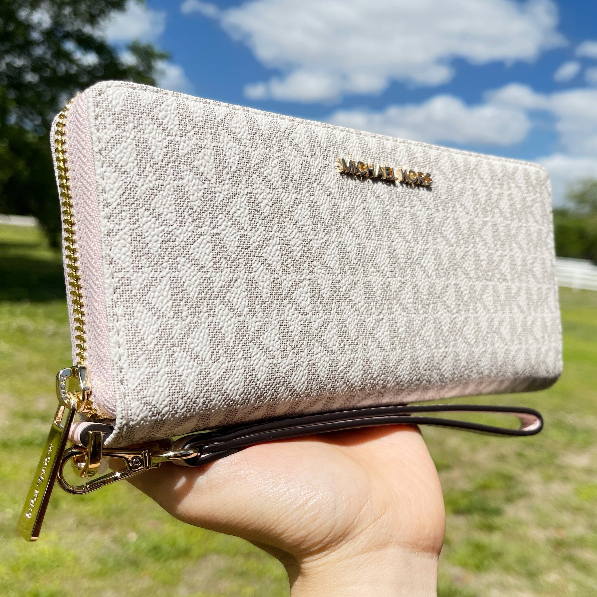 Michael Kors JetSet Large ContinentalWallet Wristlet MK Vanila PinkBlush