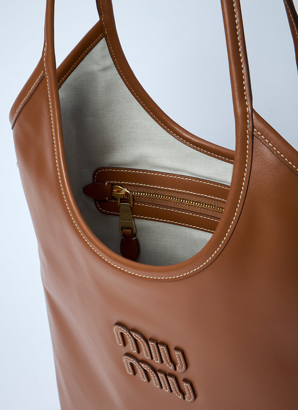 Miu Miu Women Ivy Leather Shoulder Bag