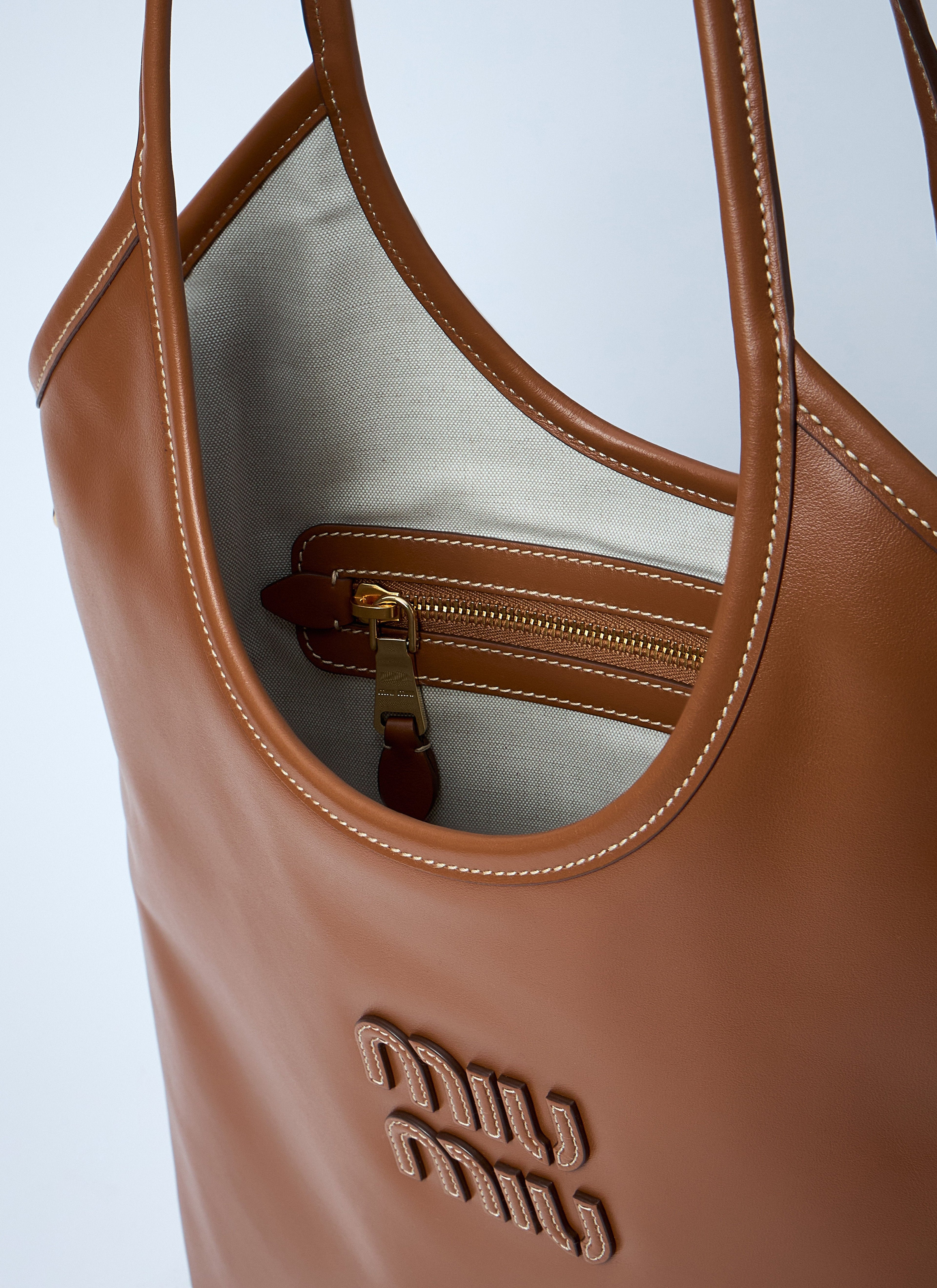 Miu Miu Women Ivy Leather Shoulder Bag