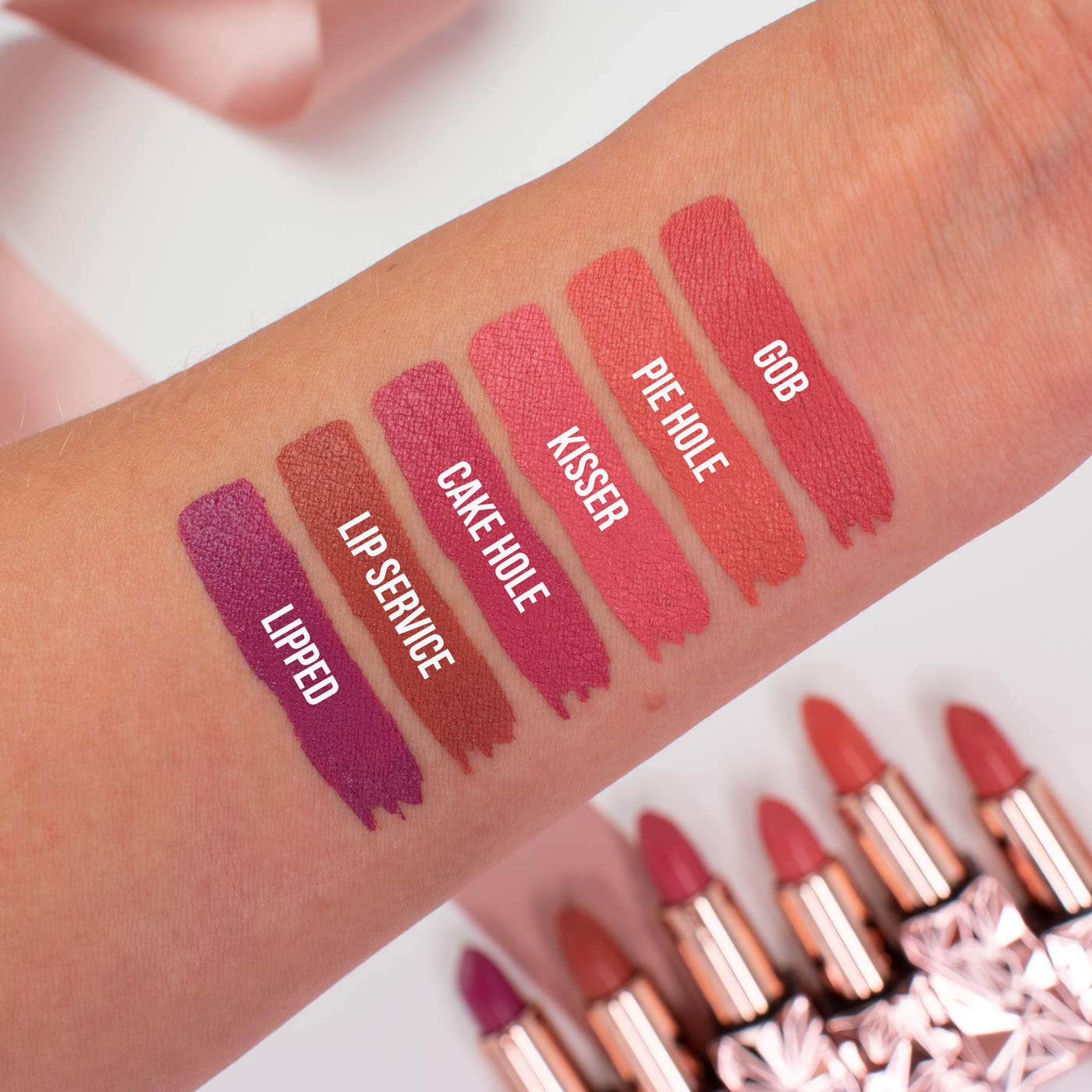 MOUTH OFF! Lipstick Cake Hole