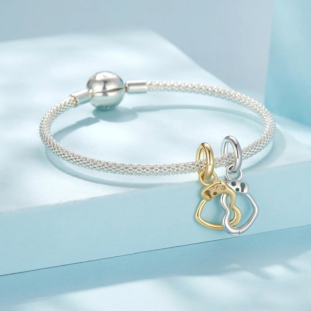 Openable & Splittable Handcuffs Dangle Charm