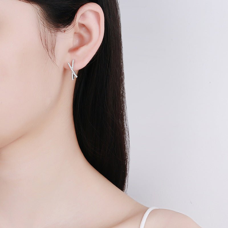 Pangama Crisscross Pavé Moissanite Hoop Earrings