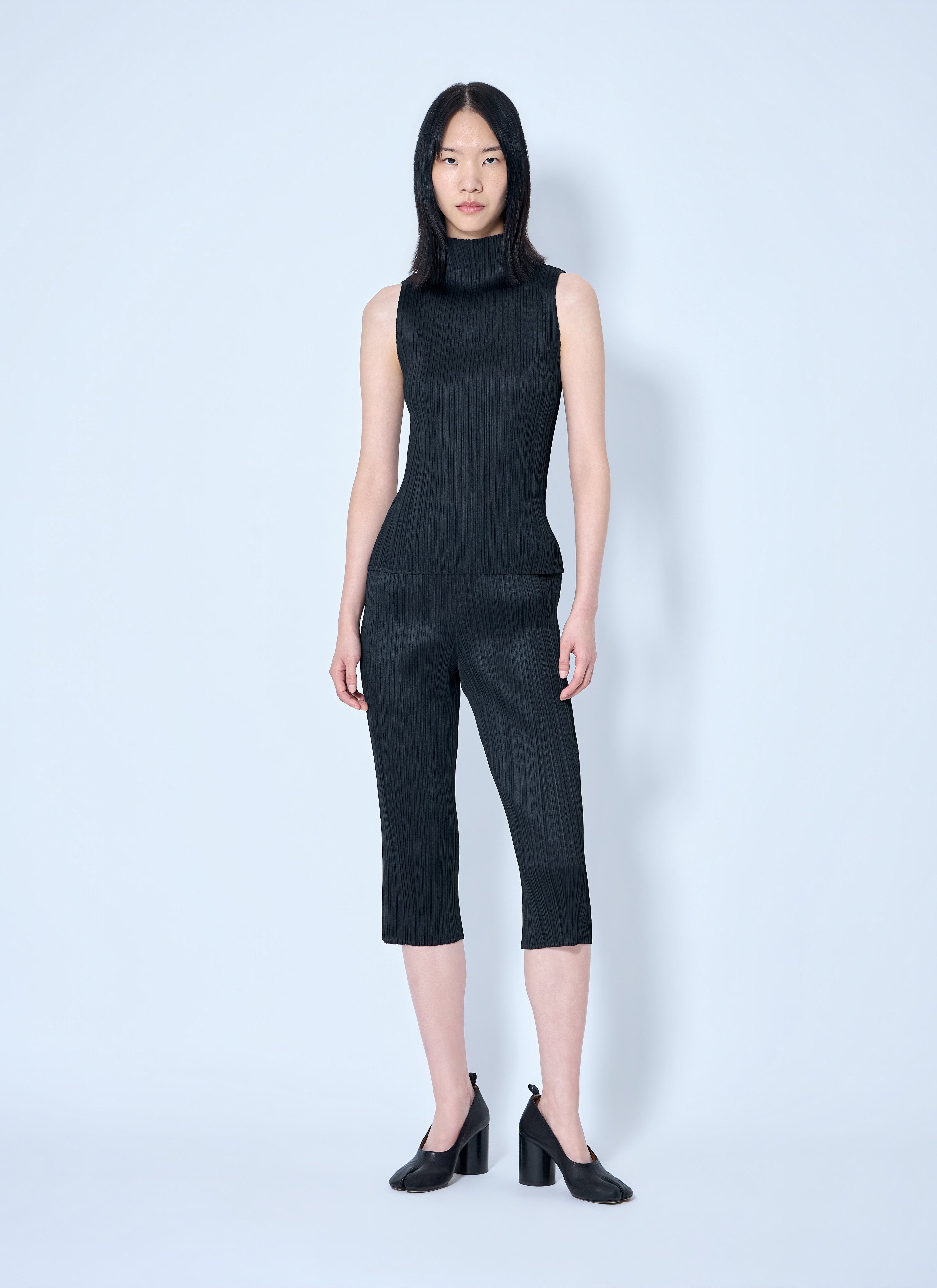 Pleats Please Issey Miyake Women Pleated Cropped Trousers