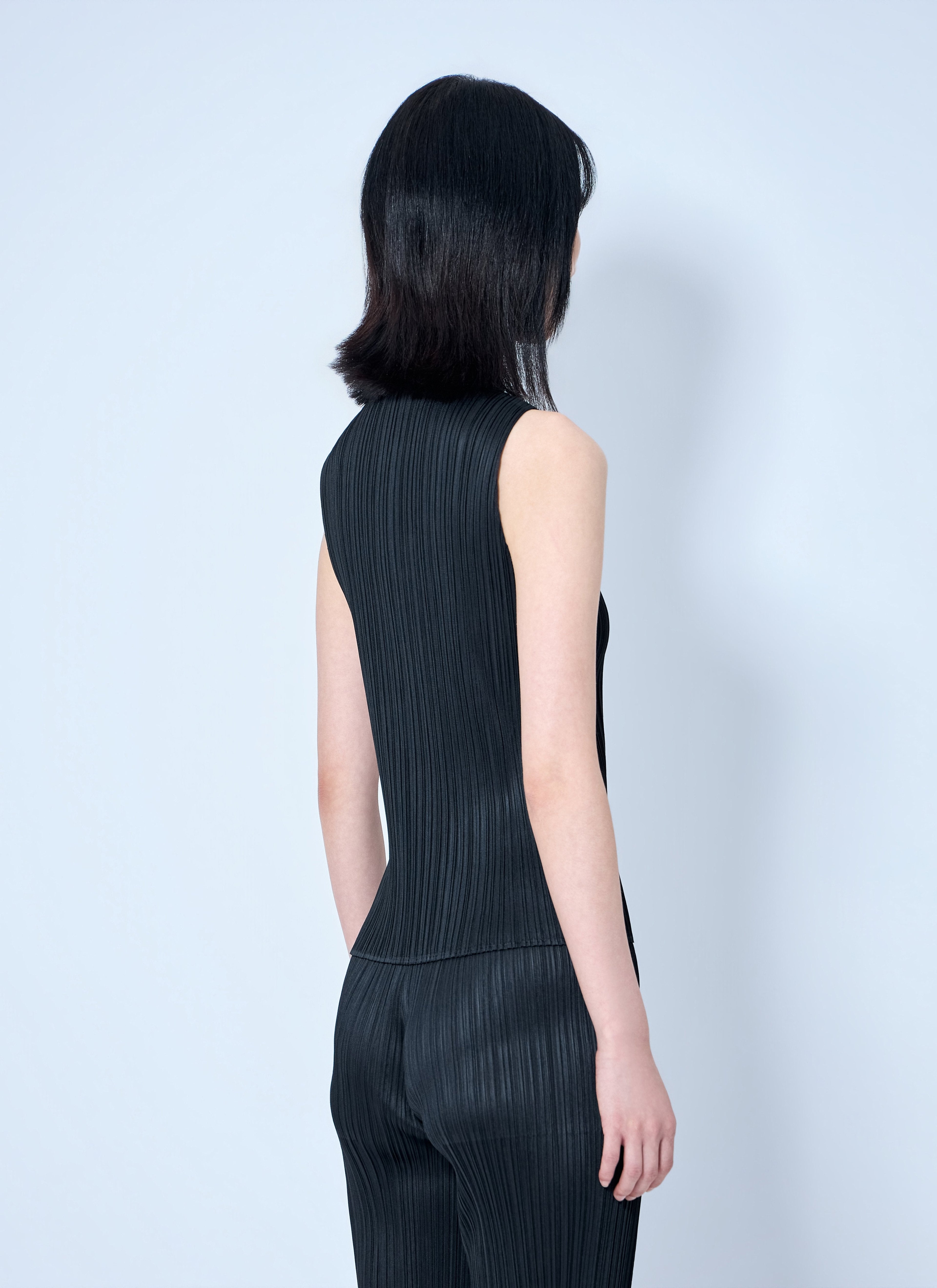 Pleats Please Issey Miyake Women Sleeveless Ribbed High-Neck Top