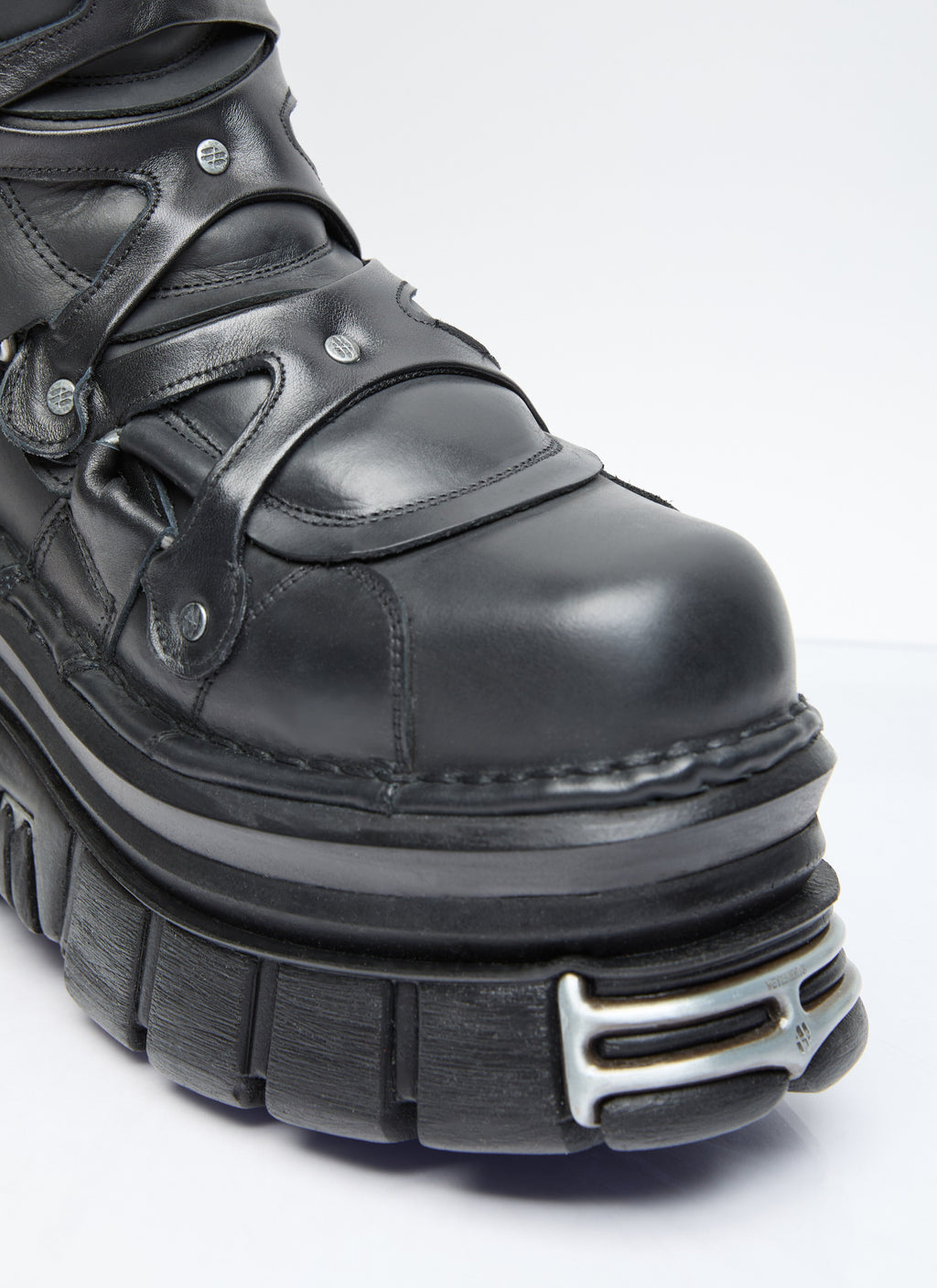 Vetements Men Tower Boots